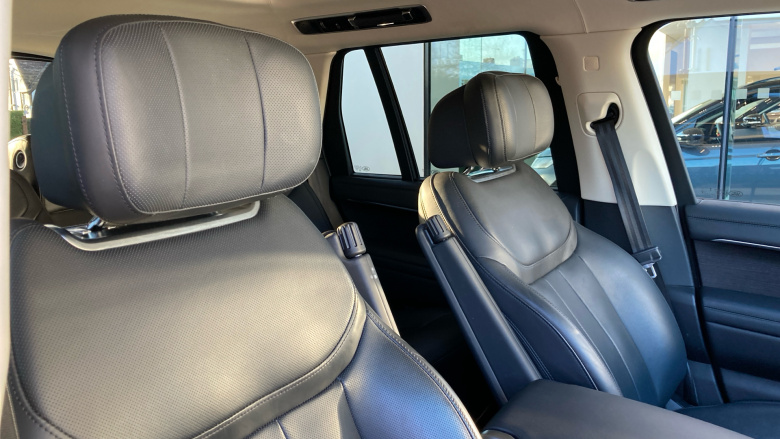 Land Rover Range Rover 3.0 D350 Autobiography 4dr Auto Diesel Estate